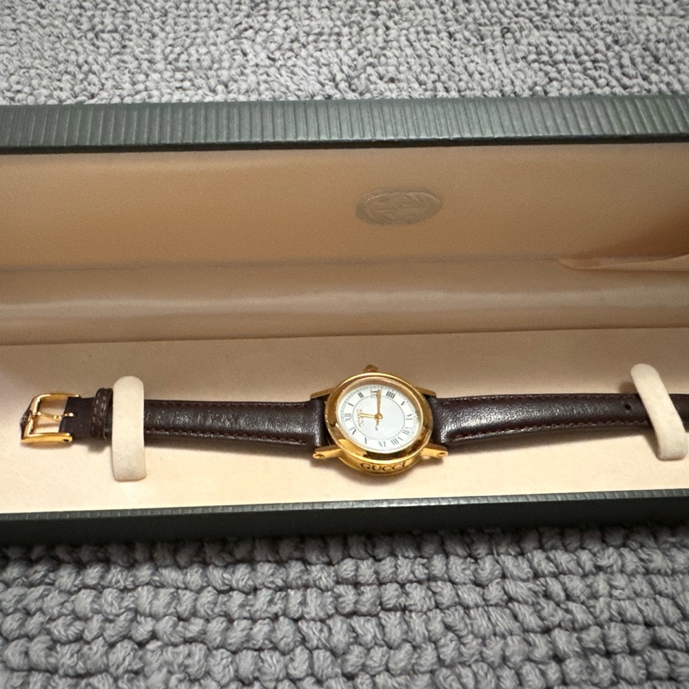 GUCCI WATCH FOR WOMEN